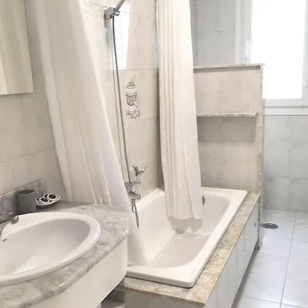 Apartman Apartamento Familiar Recien Reformado En *